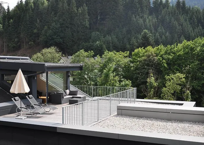 Apartment Mit Dachterrasse *