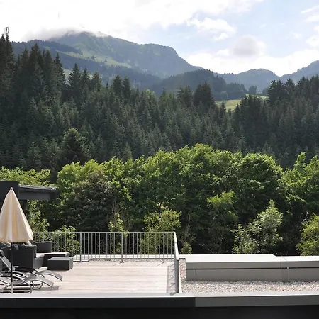 Mit Dachterrasse 公寓 *